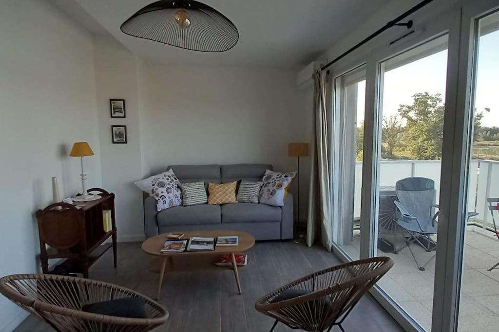 Appartement Climatise Au Coeur De La Provence Lac Et Parcs D'Attractions 10Mn Avignon Monteux Exterior foto